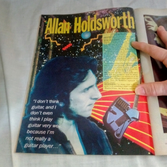 Guitar World 10th Anniversary Issue  Collectors Issue 1990 - Picture 9 of 10